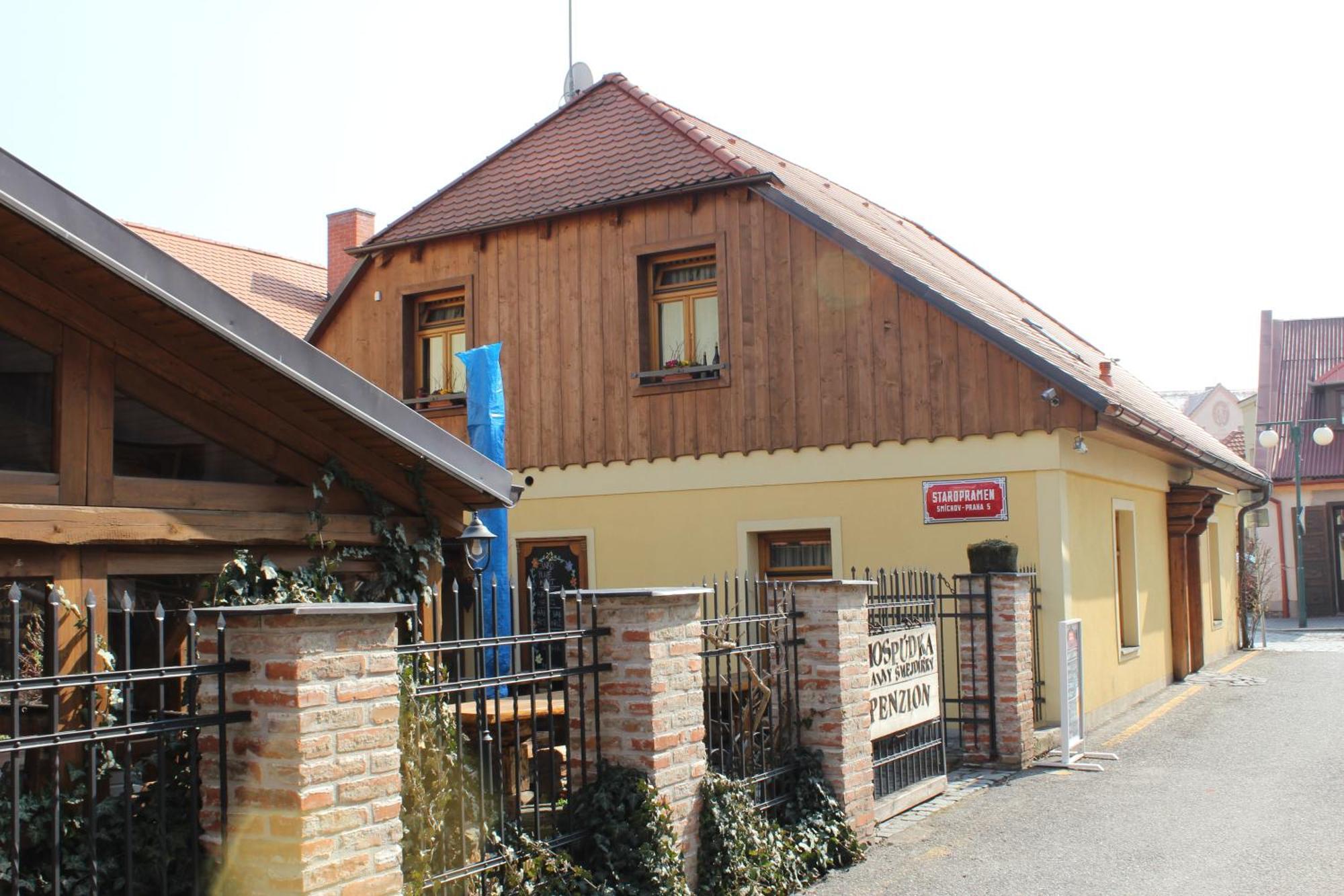 Appartement U Anny Smejdirky à Nymburk Extérieur photo